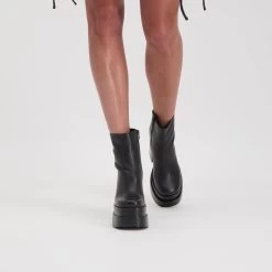 Steve Madden Cobra Bootie BLACK LEATHER -Steve Madden SM11002109 03001 017 13