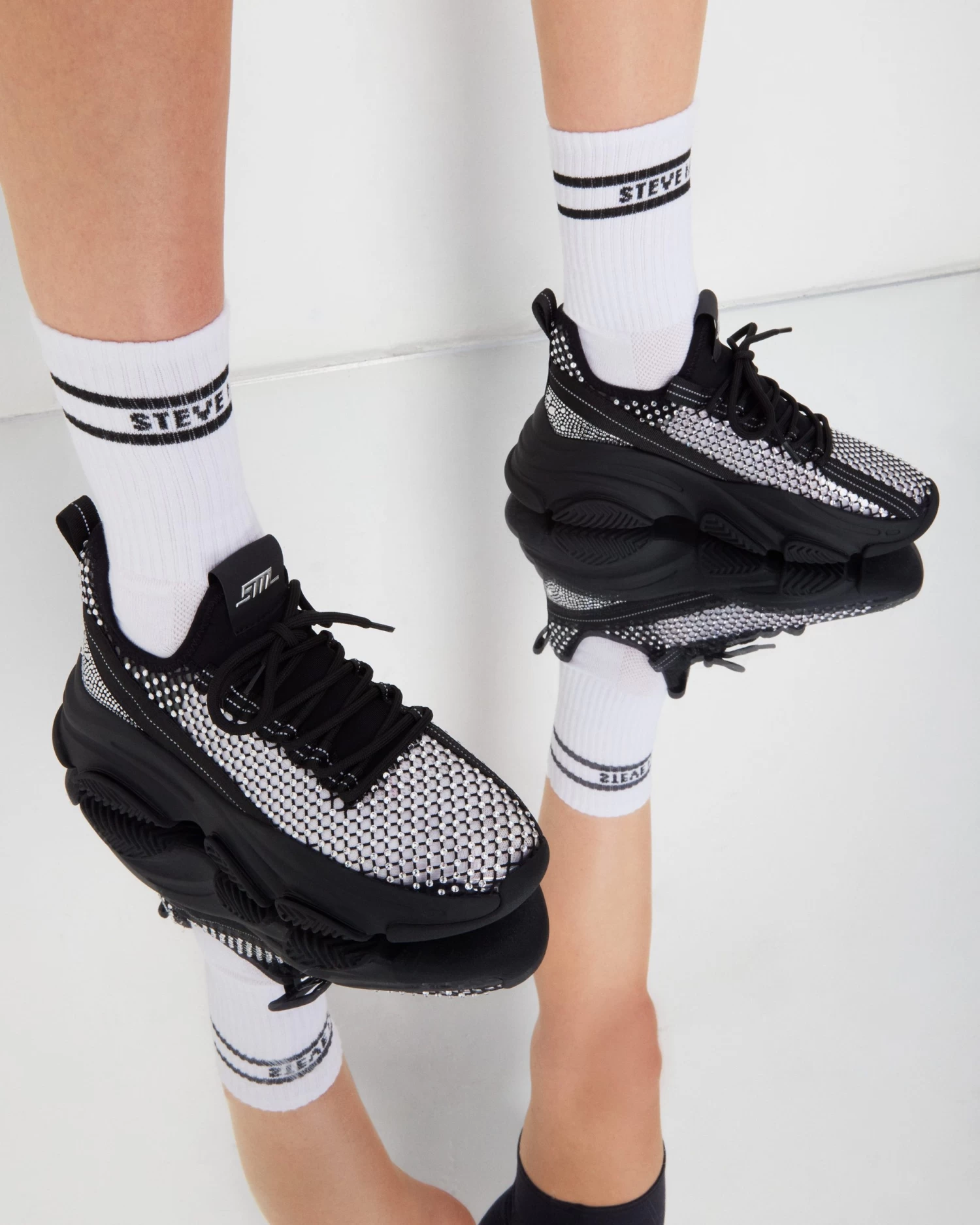 Steve Madden Poise Sneaker BLACK 8 Steve Madden Poise Sneaker BLACK – Image 8