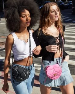 Bheart Crossbody Bag PINK -Steve Madden SM 2023 MARCH LIFESTYLE 16 BLOVER BN106335 0648 298cde5e 7dce 4acd 8827 4c70805ed480